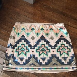 Express sequence skirt